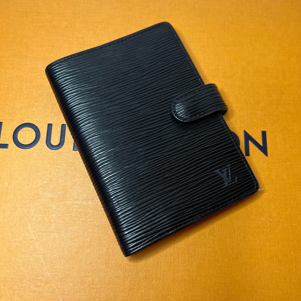 Louis Vuitton Epi Leather Agenda black Authentic Planner
